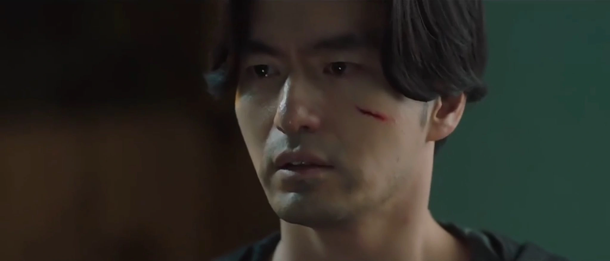 Lee Jin-Wook as Dan Hwal in "Bulgasal: Immortal Souls"