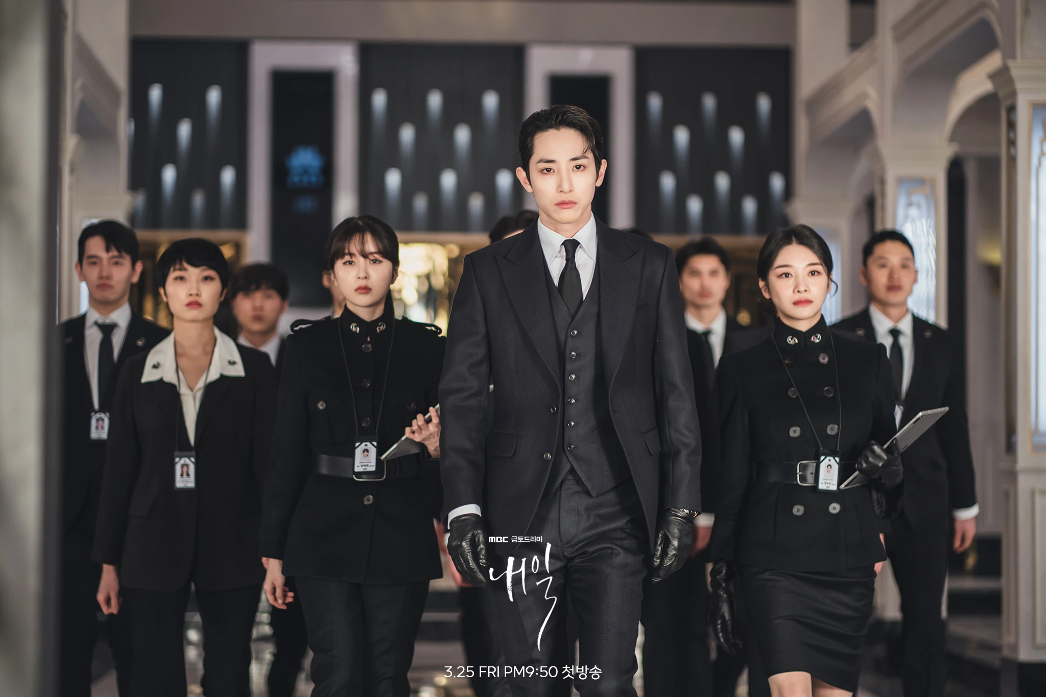 Lee Soo-Hyuk as Park Joong-Gil in 2022 KDrama "Tomorrow"