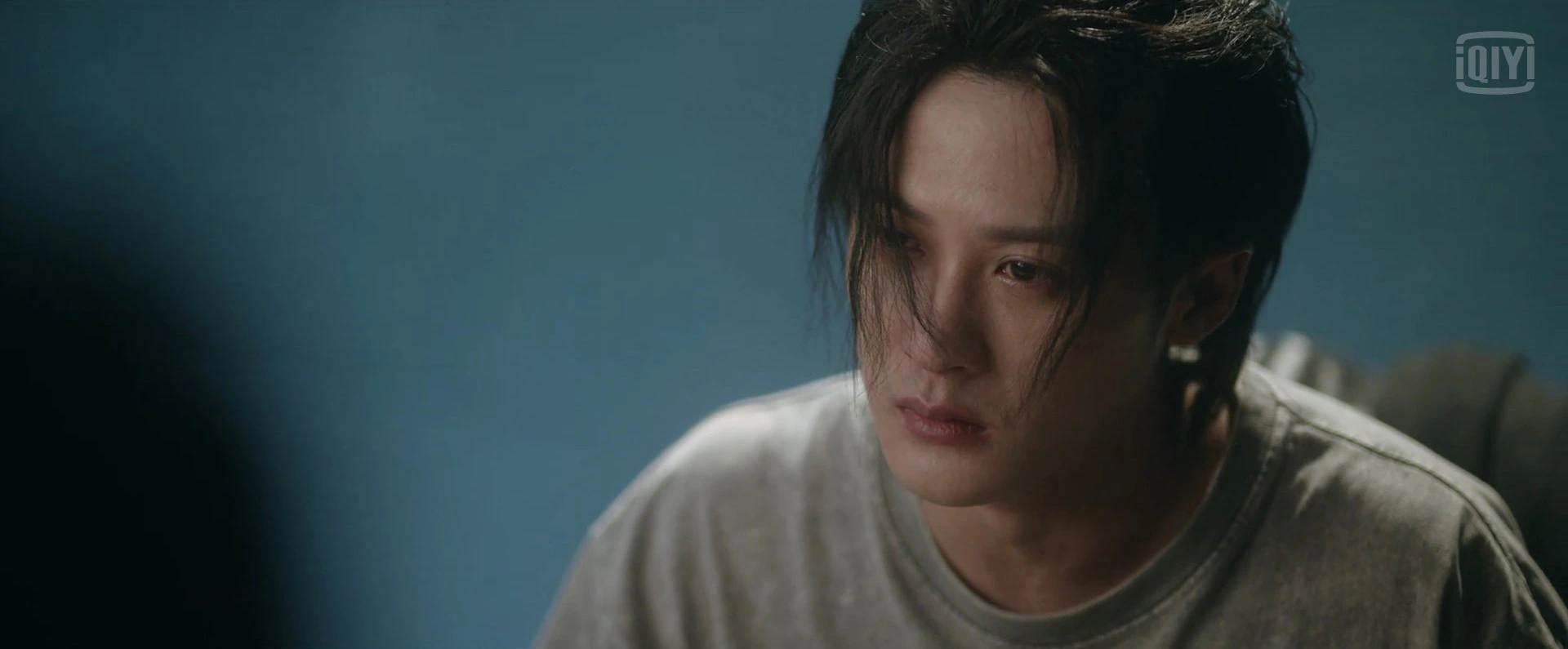 Tan Jian Ci as Shen Yi in CDrama "Under the Skin"